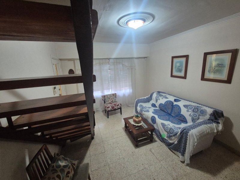 Casa en Venta en Basilico 1657, 3 dorm, 756m², con garage