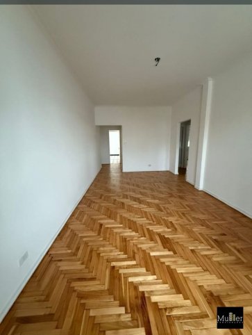Depto 3 amb, 140m² en excelente estado — Pinto 450