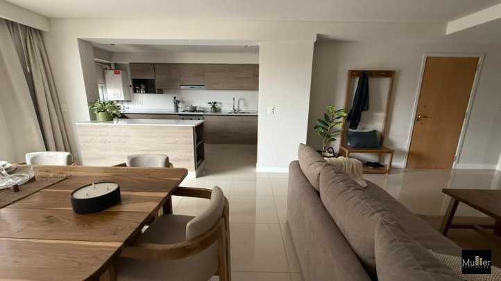 Depto 2 dorm, 3 baños, 260000 USD, Alem al 800
