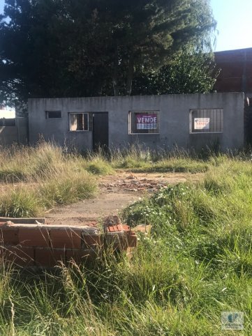 Lote c/edificación 55m² en Formosa y Azucena