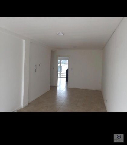 Depto 2 dorm, 95m² con cochera — Garibaldi 1100