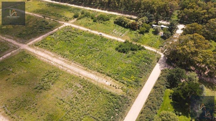 Lote de 300m² con vista a las sierras — Palacios 3200