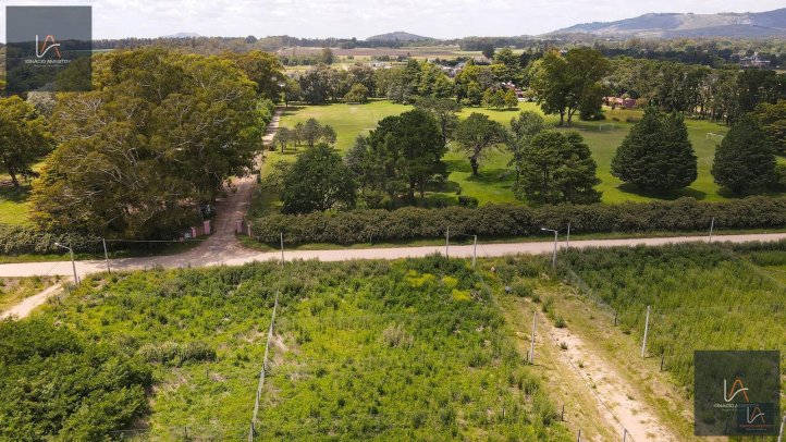 Lote de 300m² con vista a las sierras — Palacios 3200