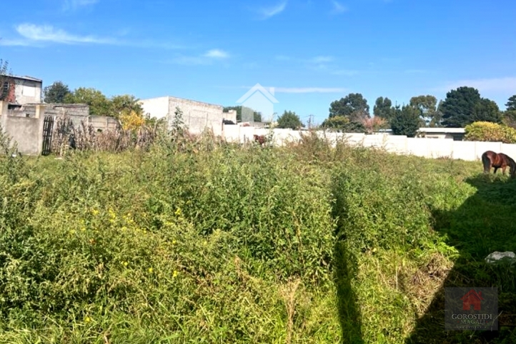Lote en Venta 500m² con servicios — Margarita Galfre