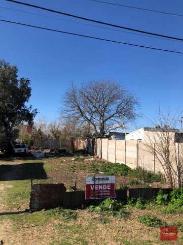 Lote en Venta en Muñis 2600