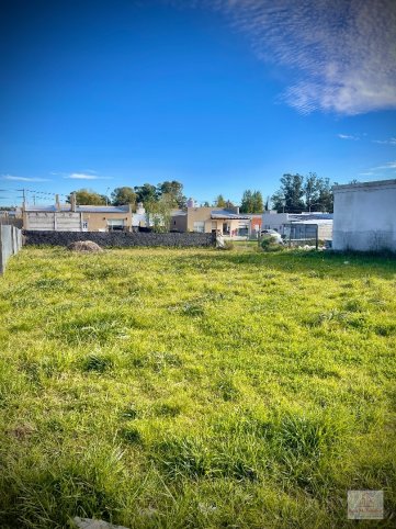 Lote en venta de 465m² en P de los Abuelos - Barrio docente