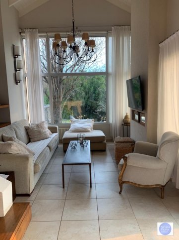 Casa 4 dorm, 286m² en Country Sierra de Tandil