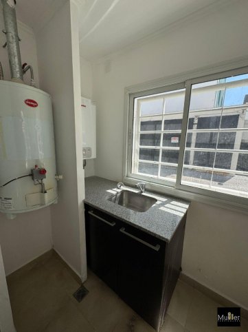 Departamento en venta sobre calle Pinto al 1100, en planta baja