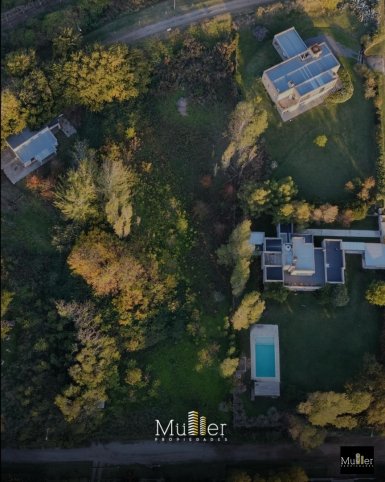 Lote en venta 3800m² en Chacras del Golf, frente a calle