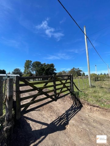 Lote en venta de 1850m² en esquina — Don Bosco