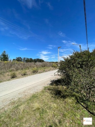 Lote en venta de 1850m² en esquina — Don Bosco