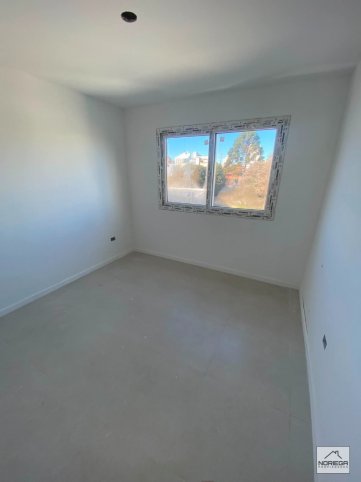 Depto 1 dorm, 45m² en Garibaldi 431 — Primer piso con balcón