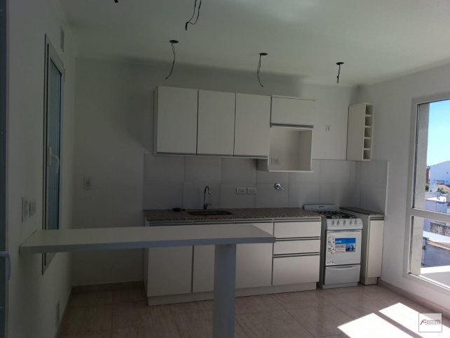 Departamento a Estrenar de 1 dormitorio, 50m² — 14 de Julio 800