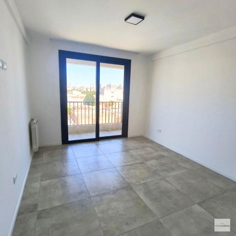 Depto 2 dorm, 86m² a estrenar con cochera — Uriburu 1026
