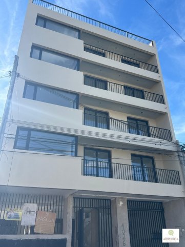 Depto 3 amb, 86m² con cochera — Uriburu