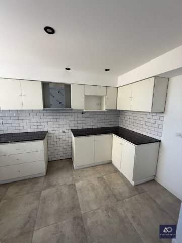 Depto a estrenar 2 dorm, 94m² con cochera — Uriburu 1026