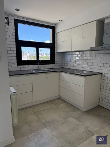 Depto a estrenar 2 dorm, 94m² con cochera — Uriburu 1026