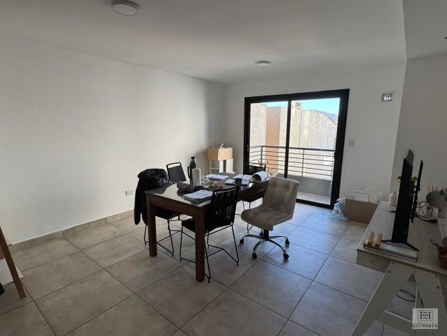Departamento en VENTA, un dormitorio — Pinto 1000