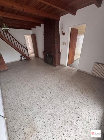 Casa 3 dorm, 150m² con garaje y patio — Av. Dorrego