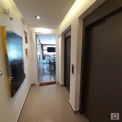Depto 2 dorm, 114m² con cochera — Chacabuco 454