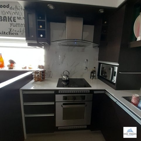 Depto 2 dorm, 2 baños, cochera — Chacabuco 454