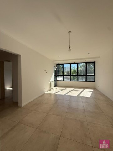 Depto 2 dorm, 80m² moderno en Alberdi 431