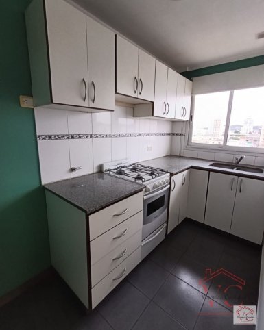 Depto 1 dorm, 1 baño en Alem 773 — Céntrico con cochera