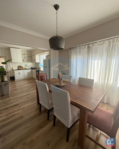 Casa 3 dorm, 170m² con garage — 11 de Septiembre