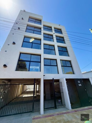 Depto 2 dorm, 75m² a estrenar en Alsina 1300 — Semicentro