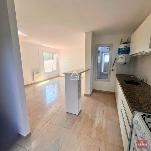 Depto 1 dorm, 60m² en planta baja — Semicéntrico