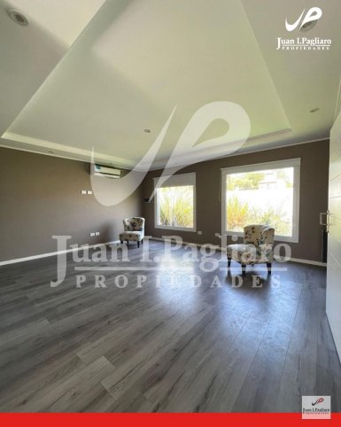 Casa 3 dorm, 140m² en Uncas con entrada para 2 vehículos