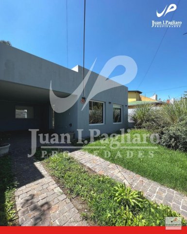 Casa 3 dorm, 140m² en Uncas con entrada para 2 vehículos