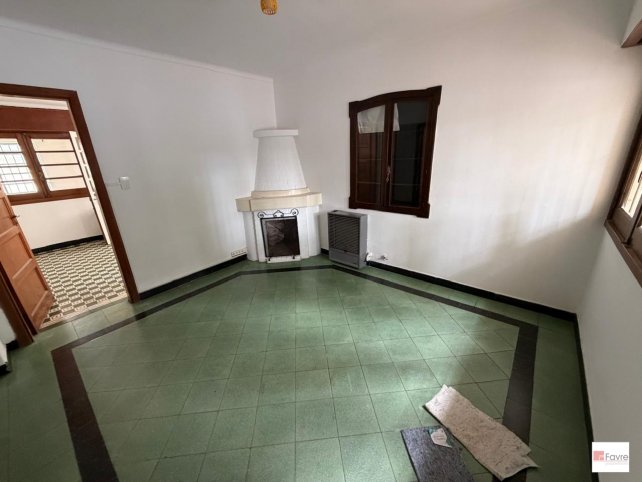 Casa en excelente estado, 2 dorm, 122m² — Alsina 926