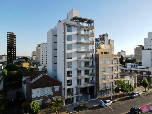 Depto 2 dorm, 106m² a estrenar — España 800