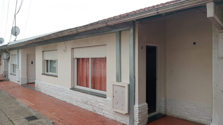 Depto 3 dorm, 77m² con cochera — Callao 600