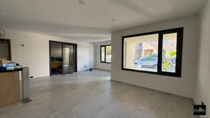 Casa 3 dorm, 160m² con garage — Pinto al 1700