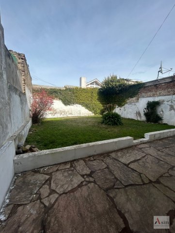 Depto 2 dorm, 81m² con cochera — Mitre 107