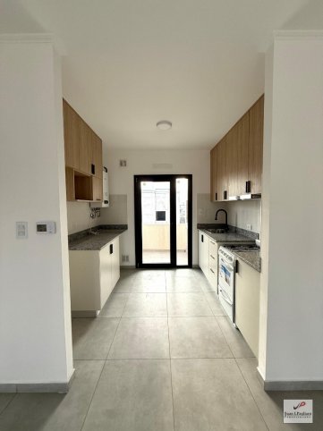 Departamento en venta 2 dorm, 67m² — Liniers y Tierra del Fuego