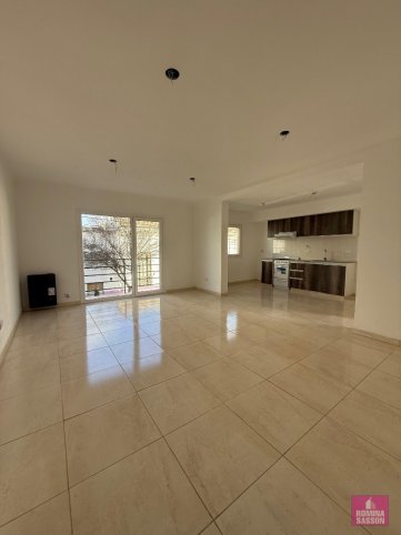 Depto a estrenar 2 dorm, 80m² con cochera — Garibaldi 870