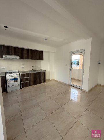 Depto a estrenar 2 dorm, 80m² con cochera — Garibaldi 870