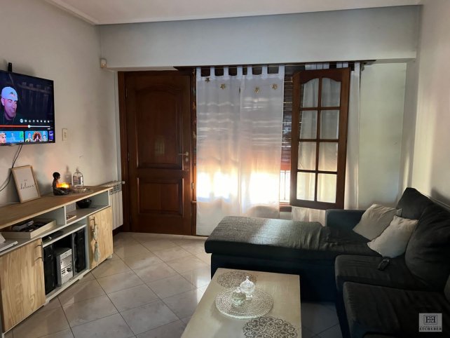Casa reciclada 3 dorm, 190m² con garage y piscina