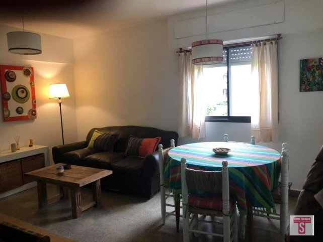 Depto 2 dorm, planta baja, 65m² con cochera — Costa Rica al 100