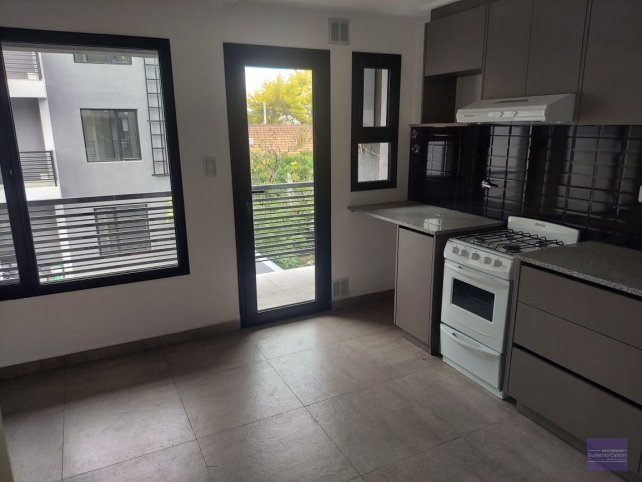 Depto 2 amb, 55m² a estrenar con balcón — 14 de Julio 1442