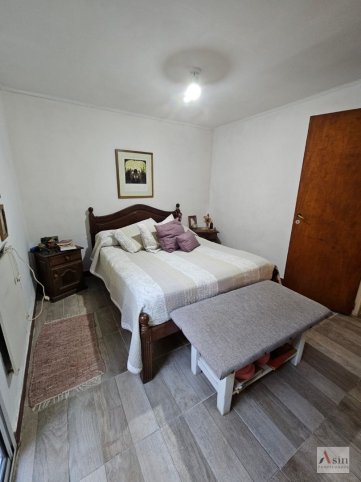 Casa 2 dorm, 110m² con pileta y patio — Moreno 1561