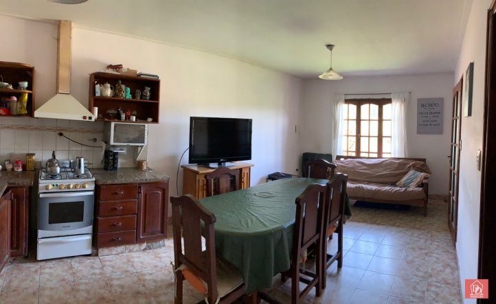 Casa 3 dorm, 107m² con garage — Ezeiza
