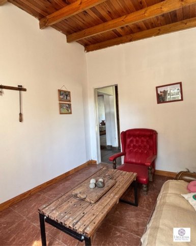 Casa 2 dorm, 10x60m en Argerich 2300