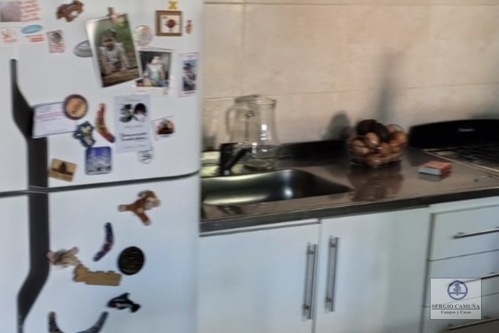 Casa 2 dorm, 83m² con garage — Calle Palacios