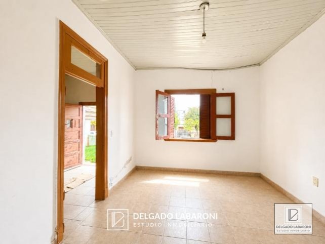 Casa en 11 de Septiembre 1000, 68m², 2 dorm, 1 baño, con patio