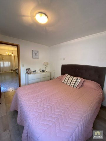 Casa 2 dorm, 70m² con garage — Palacios 1900