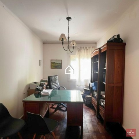 Casa 4 dorm, 122m² en Av Marconi